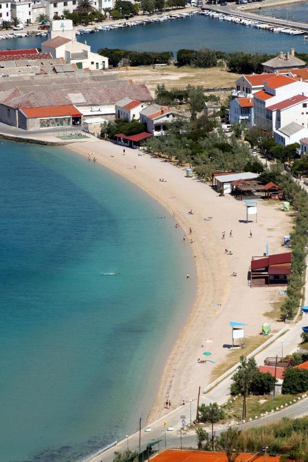 Seaside Apartments With A Swimming Pool Pag - 6412 Pag Town Buitenkant foto