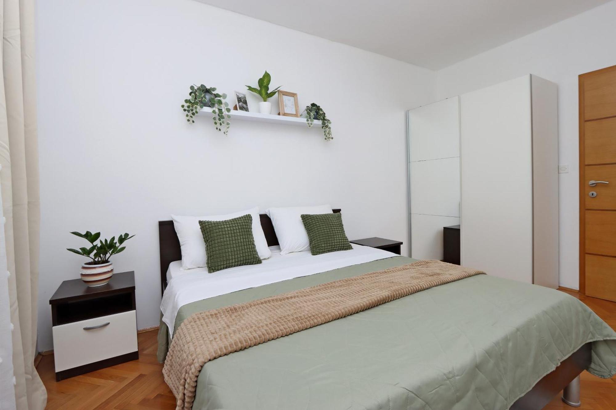 Seaside Apartments With A Swimming Pool Pag - 6412 Pag Town Kamer foto